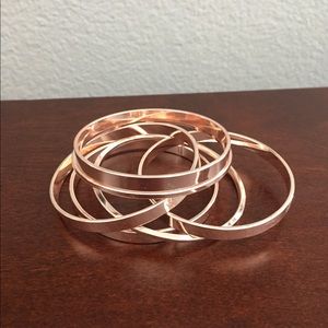 Gorgeous Rose Gold Bangle Set